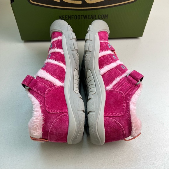 Keen NIB Newport Shoe Fruit/Dove Pink Size 5,6,7 - Picture 10 of 16